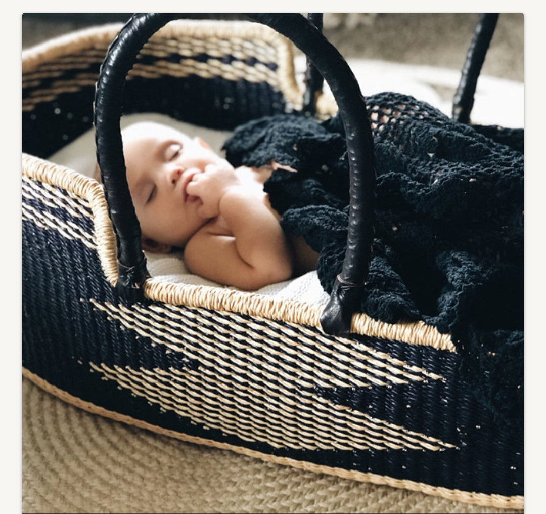 Moses basket | Baby bassinet| Baby nest | Baby Moses basket |Expecting mom gift| Baby gift basket | Baby mobile |  Kids bed| Bed frame - AfricanheritageGH
